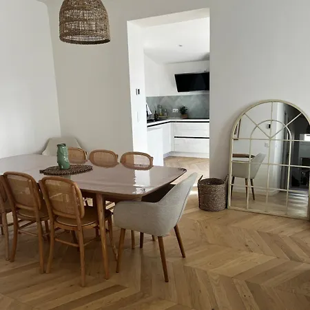 Lavande Hébergement de vacances Sainte-Maxime